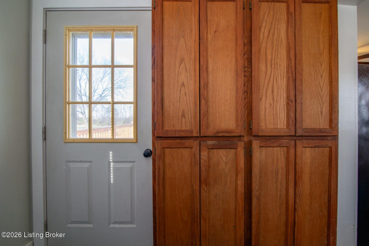 Listing Image 30