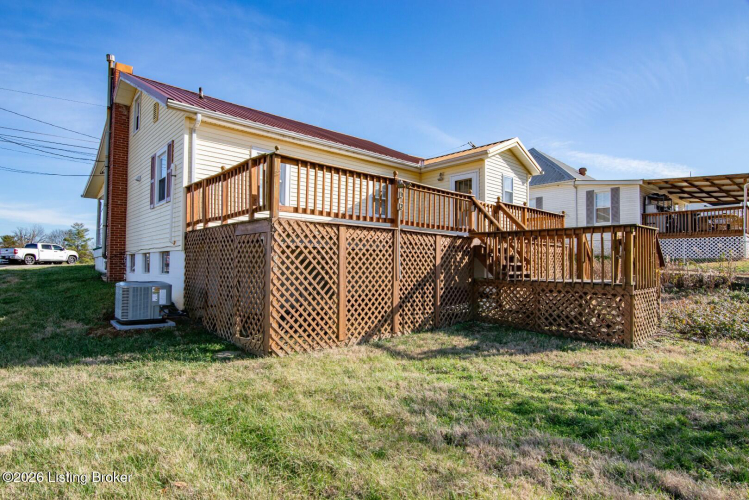 Listing Image 8