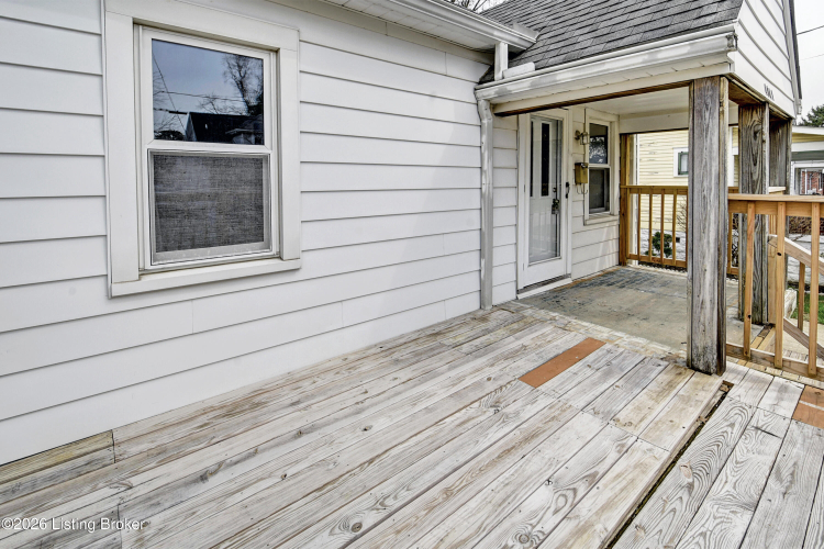Listing Image 17