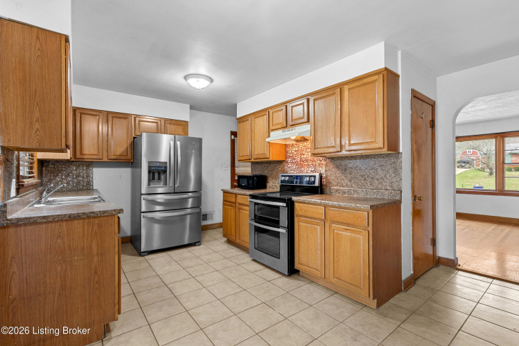Listing Image 18