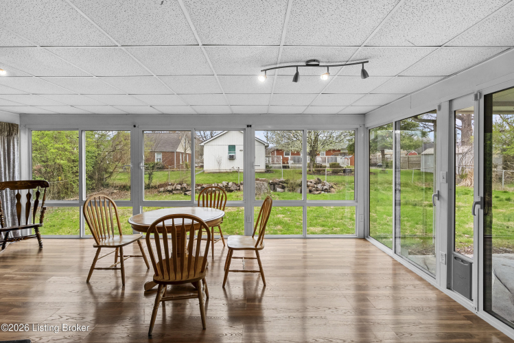 Listing Image 31
