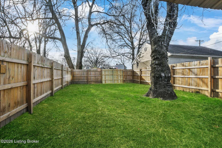 Listing Image 15