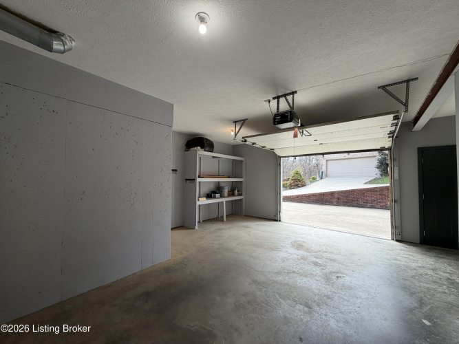 Listing Image 69