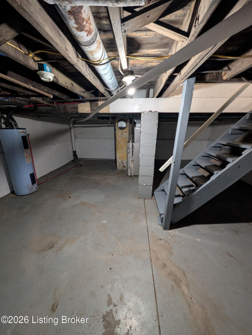 Listing Image 16