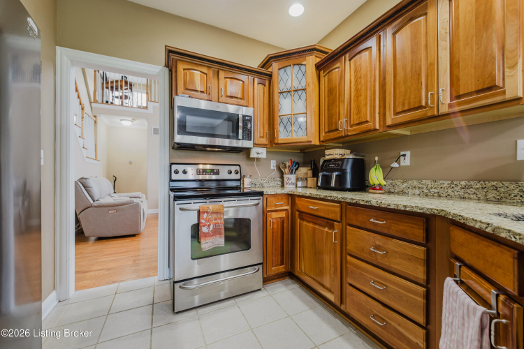 Listing Image 9