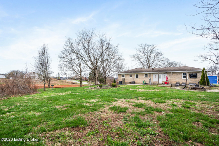 Listing Image 42
