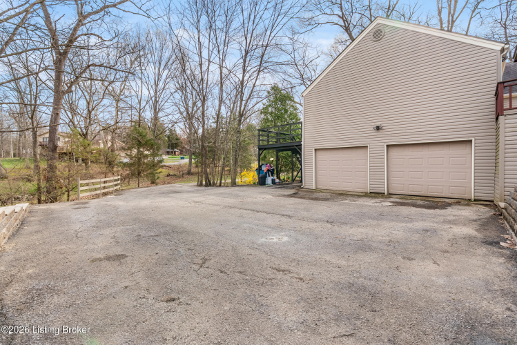 Listing Image 46