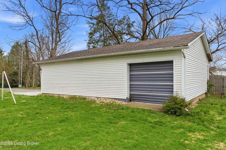 Listing Image 66