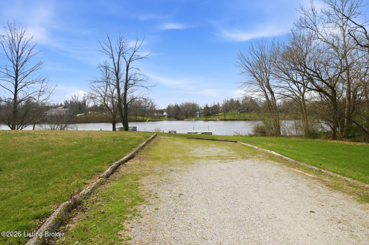 Listing Image 28