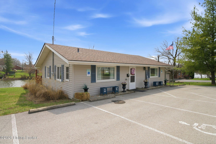 Listing Image 32