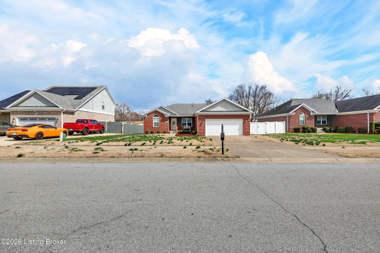 Listing Image 54