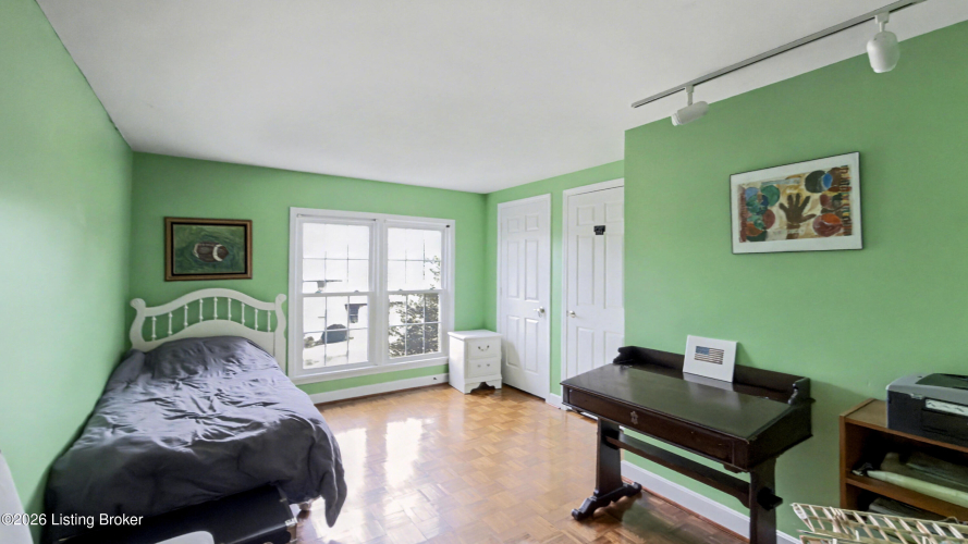 Listing Image 25