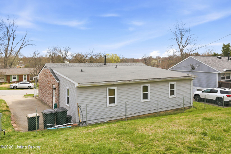 Listing Image 31