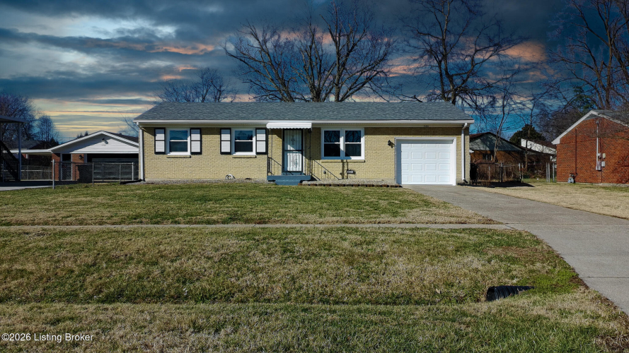 Listing Image 3