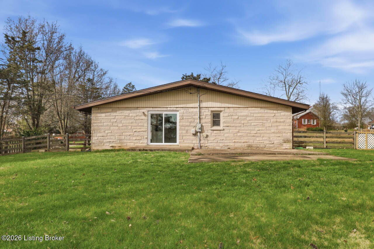 Listing Image 44