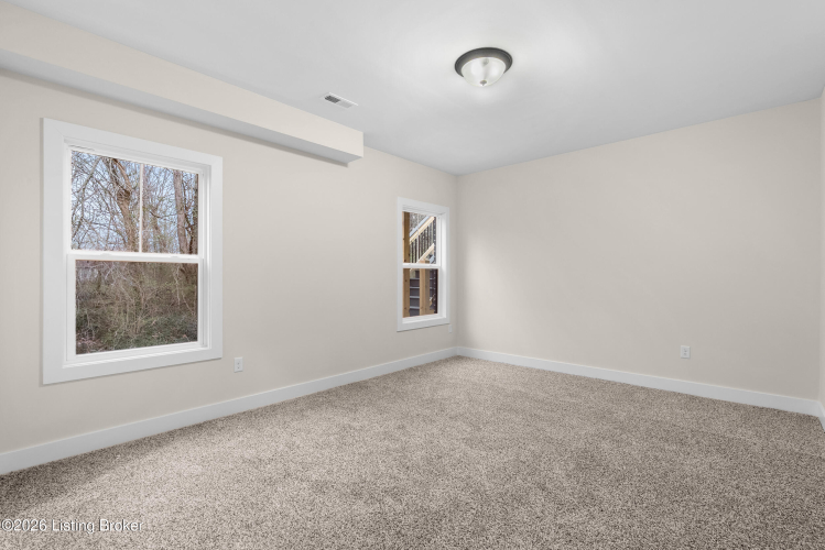 Listing Image 42