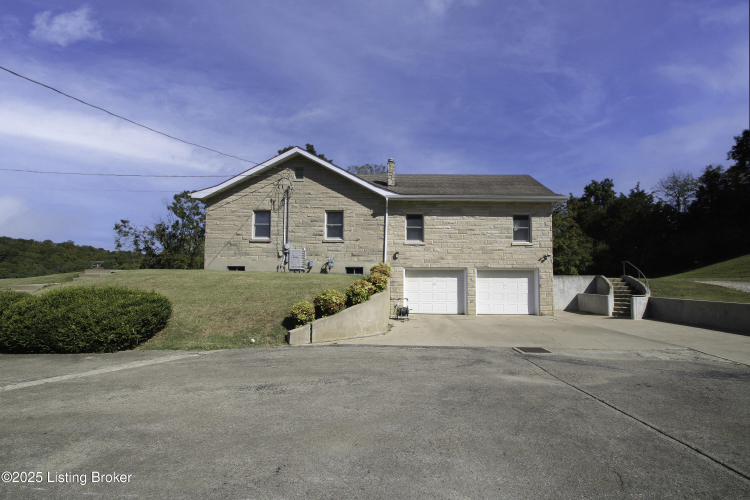 Listing Image 51