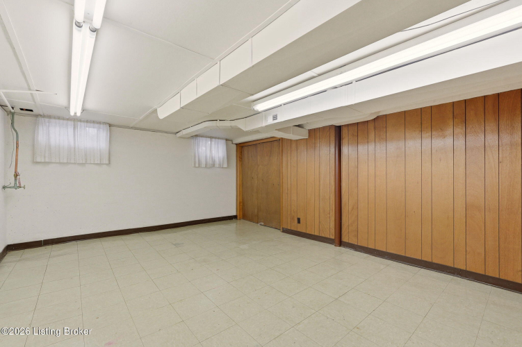 Listing Image 34