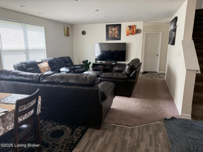 Listing Image 35