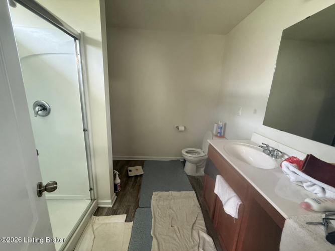 Listing Image 50