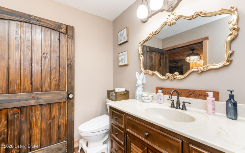 Listing Image 108