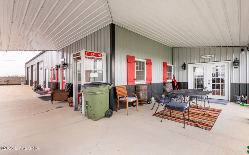 Listing Image 77