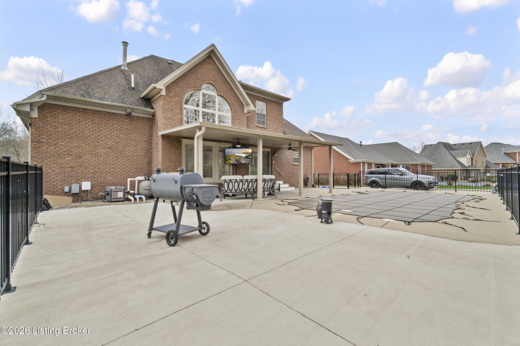 Listing Image 59