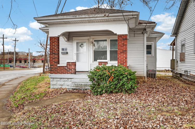 Listing Image 6