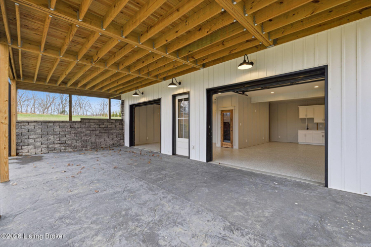 Listing Image 35