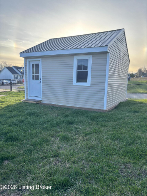 Listing Image 23