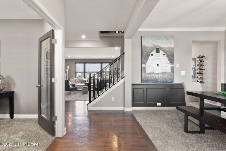 Listing Image 15