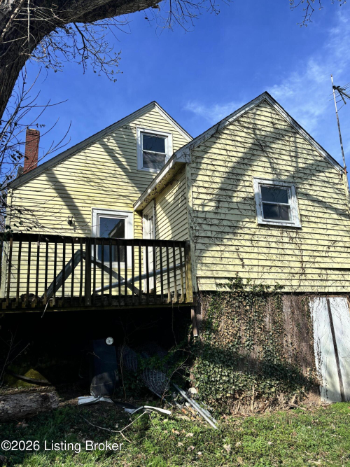 Listing Image 4