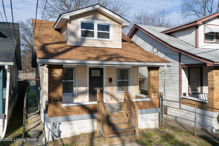 Listing Image 4
