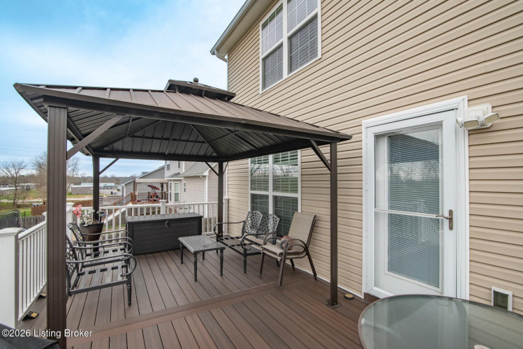 Listing Image 18