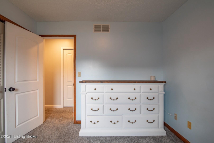 Listing Image 57