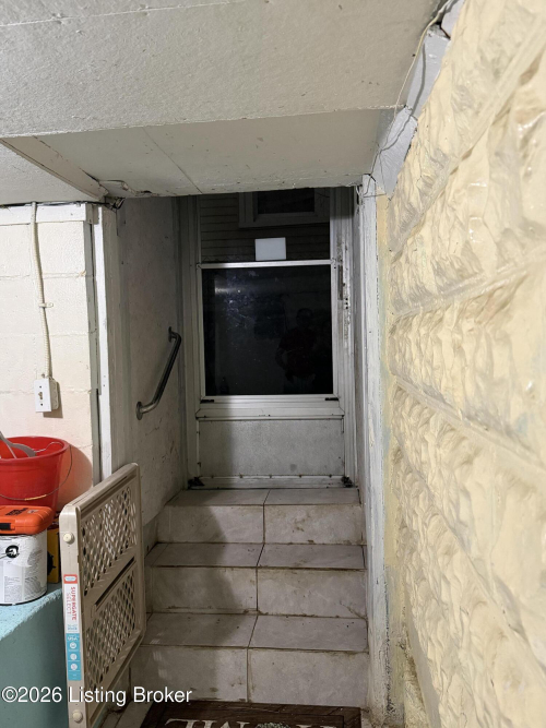 Listing Image 29