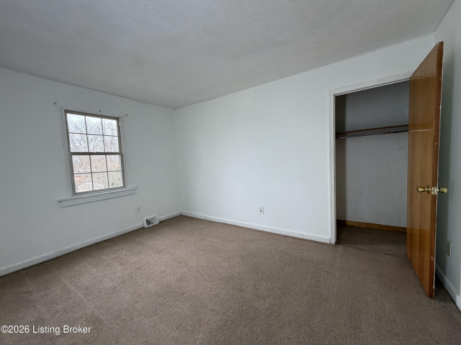 Listing Image 41