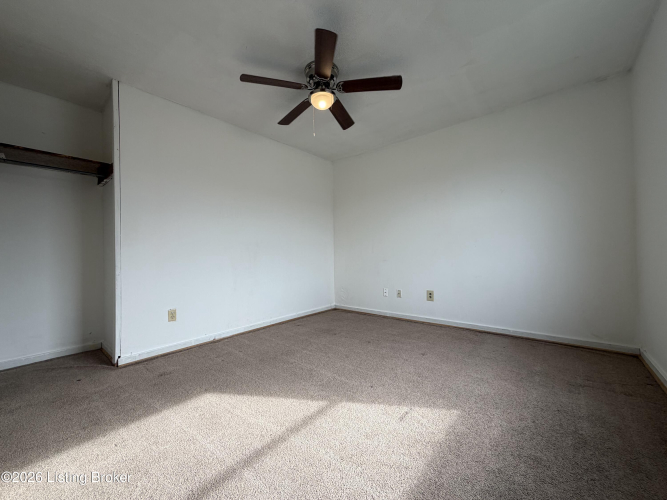 Listing Image 42