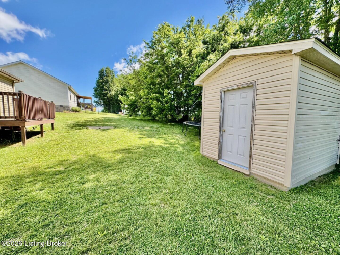 Listing Image 19