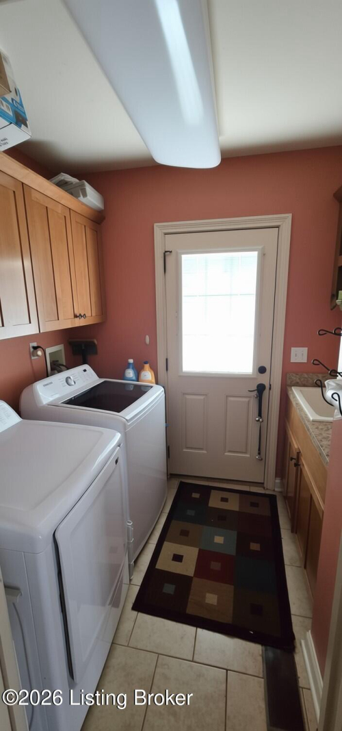 Listing Image 16
