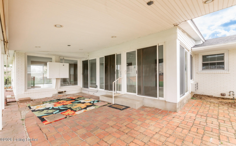 Listing Image 54