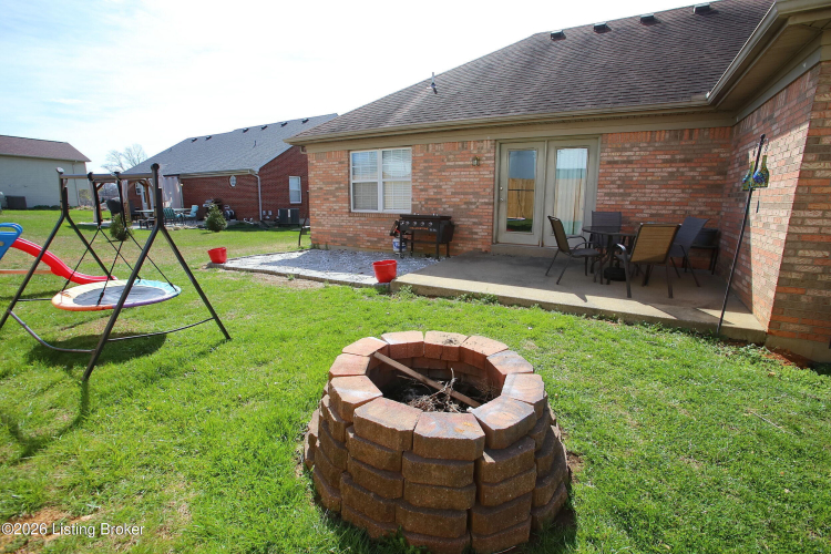 Listing Image 37