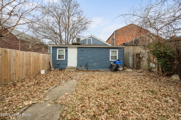 Listing Image 7