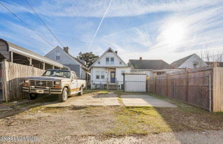 Listing Image 7