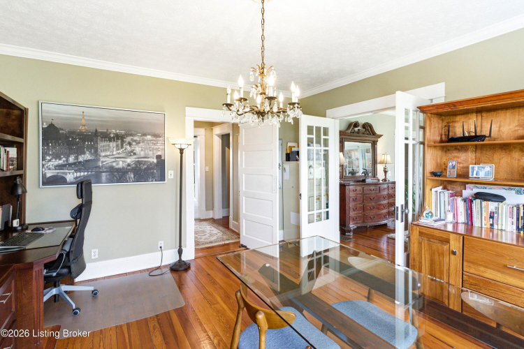 Listing Image 14