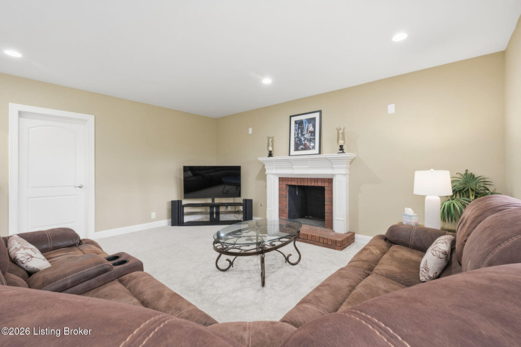 Listing Image 65