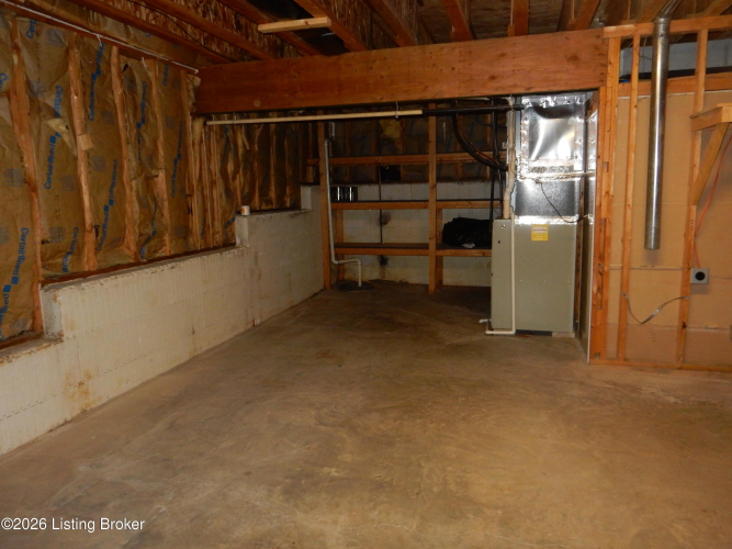 Listing Image 32