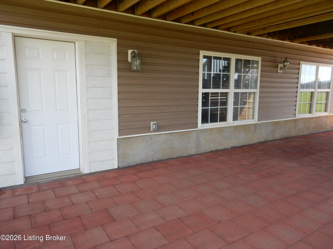 Listing Image 44