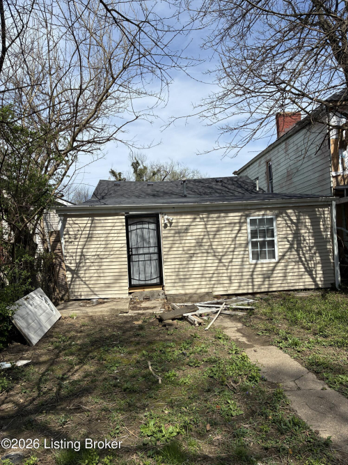 Listing Image 8