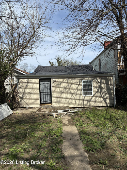 Listing Image 9